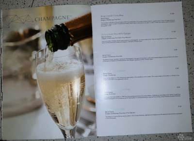 Champagne Bar